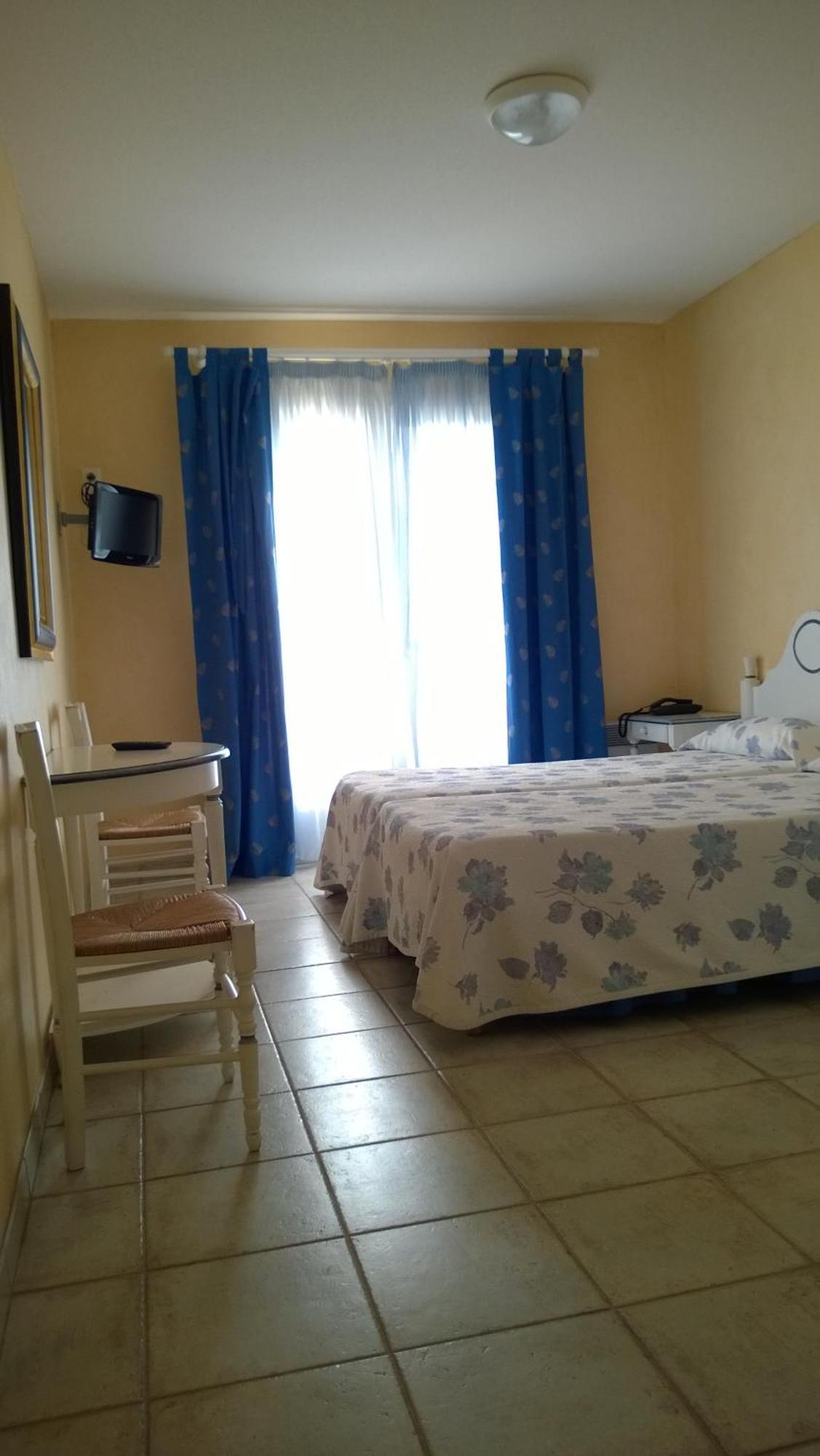 Hotel Les Cavalets Bauduen Bilik gambar