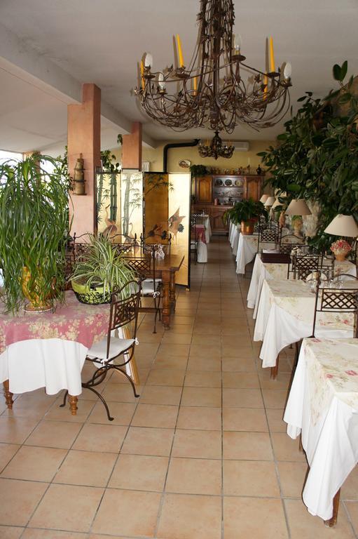 Hotel Les Cavalets Bauduen Luaran gambar