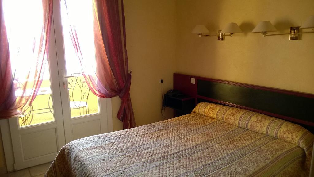 Hotel Les Cavalets Bauduen Bilik gambar